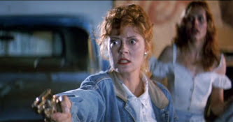 Louise difende Thelma contro lo stupratore