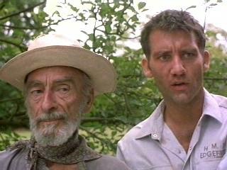 Dal film Greenfingers: Colin (Clive Owen) con l’amico Fergus (David Kelly) 